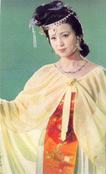 秦可卿张蕾个人资料,揭秘古典才女与当代艺术家的跨界人生