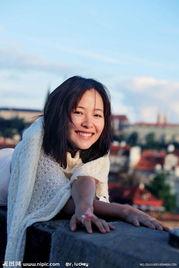 江一燕照片大全图片,美丽瞬间，光影交织的艺术展现